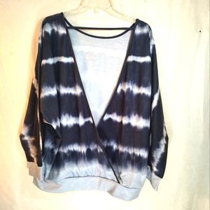 Black white and gray tie dye over- blouse  women's XL #630